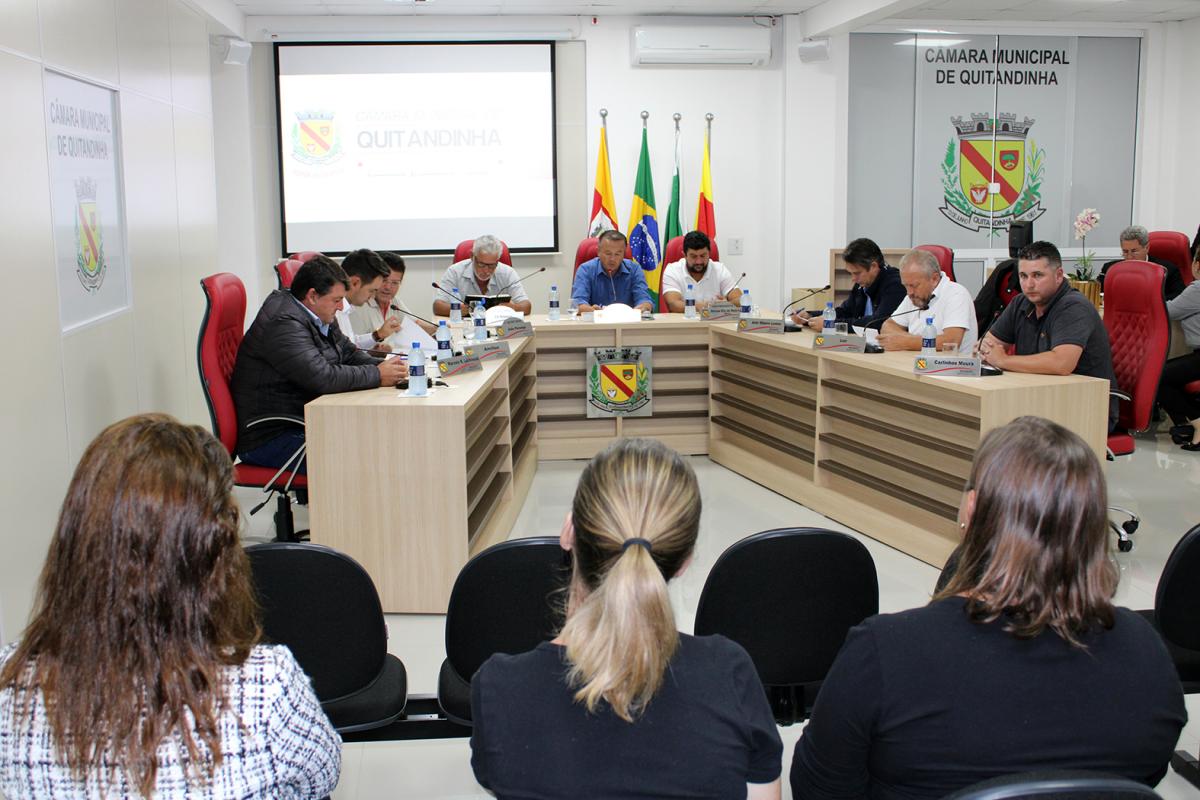 Vereadores se reúnem em Sessão Ordinária